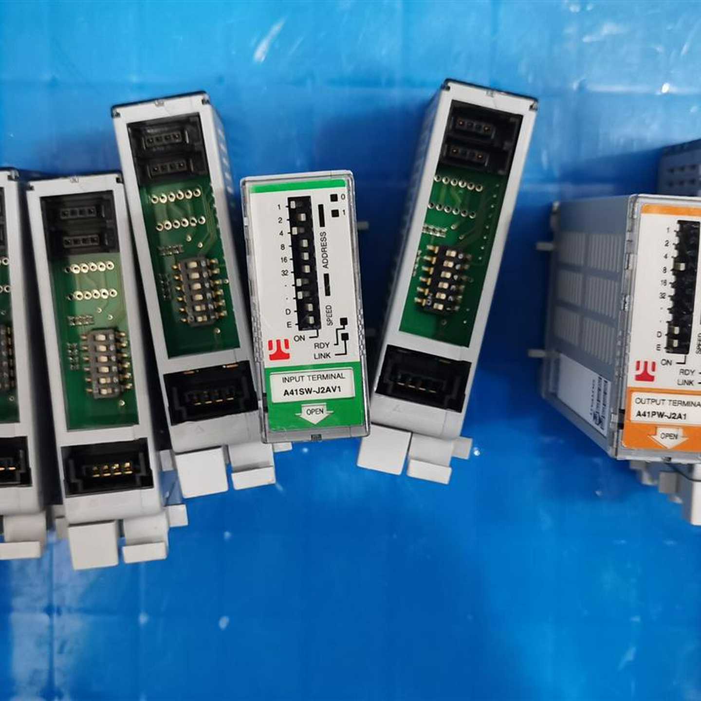 A010*实价A41SW-J2V5A41SW-J2AV1iA41PB-08UANYWIRE