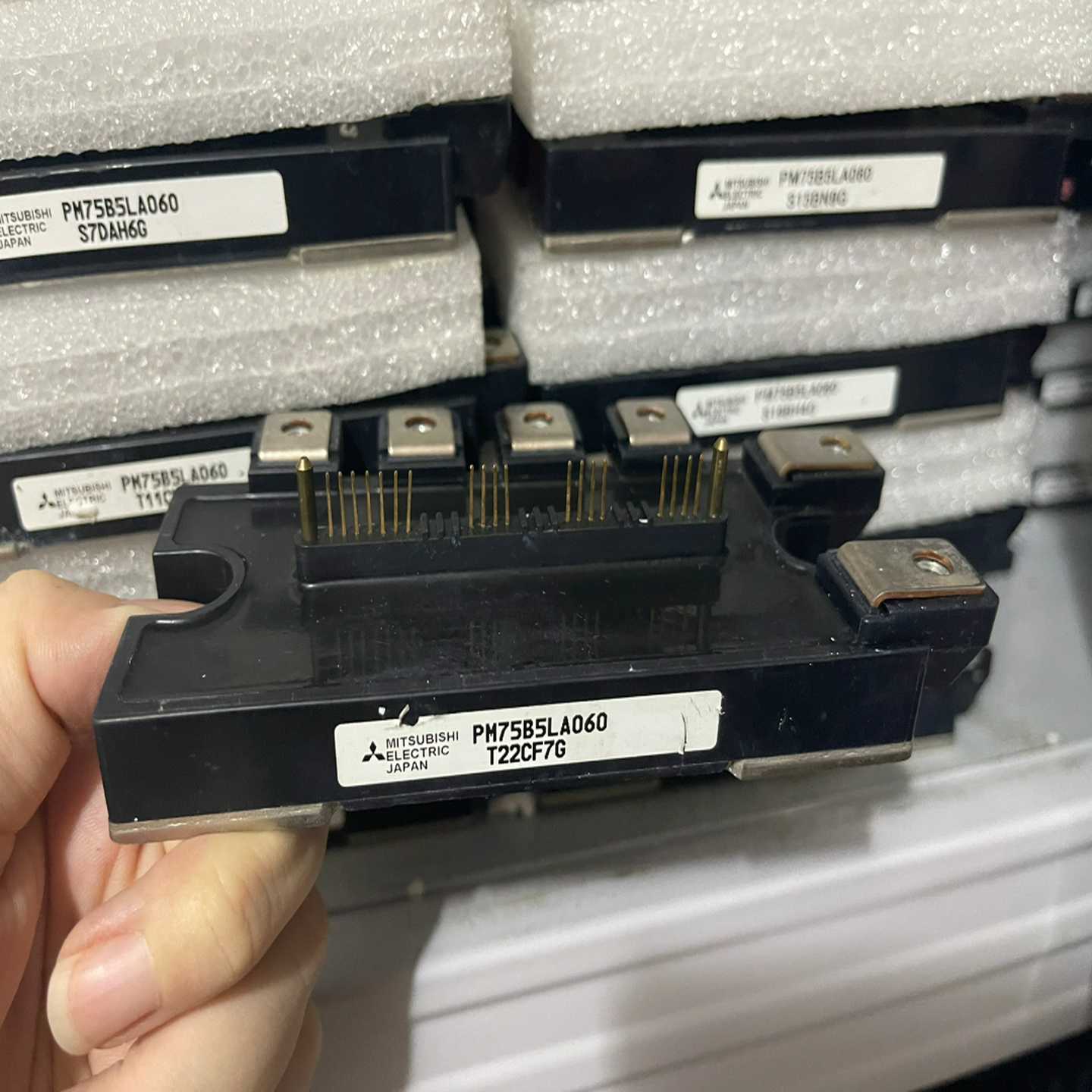 PM75B5LA060模块功能质量，有联系我询价