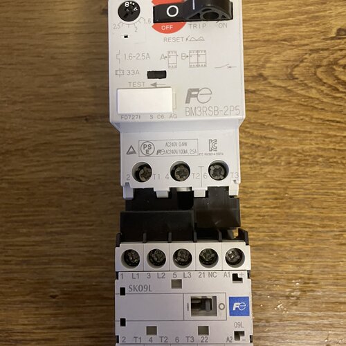【询价】富士接触器SK09L DC24V  富士马