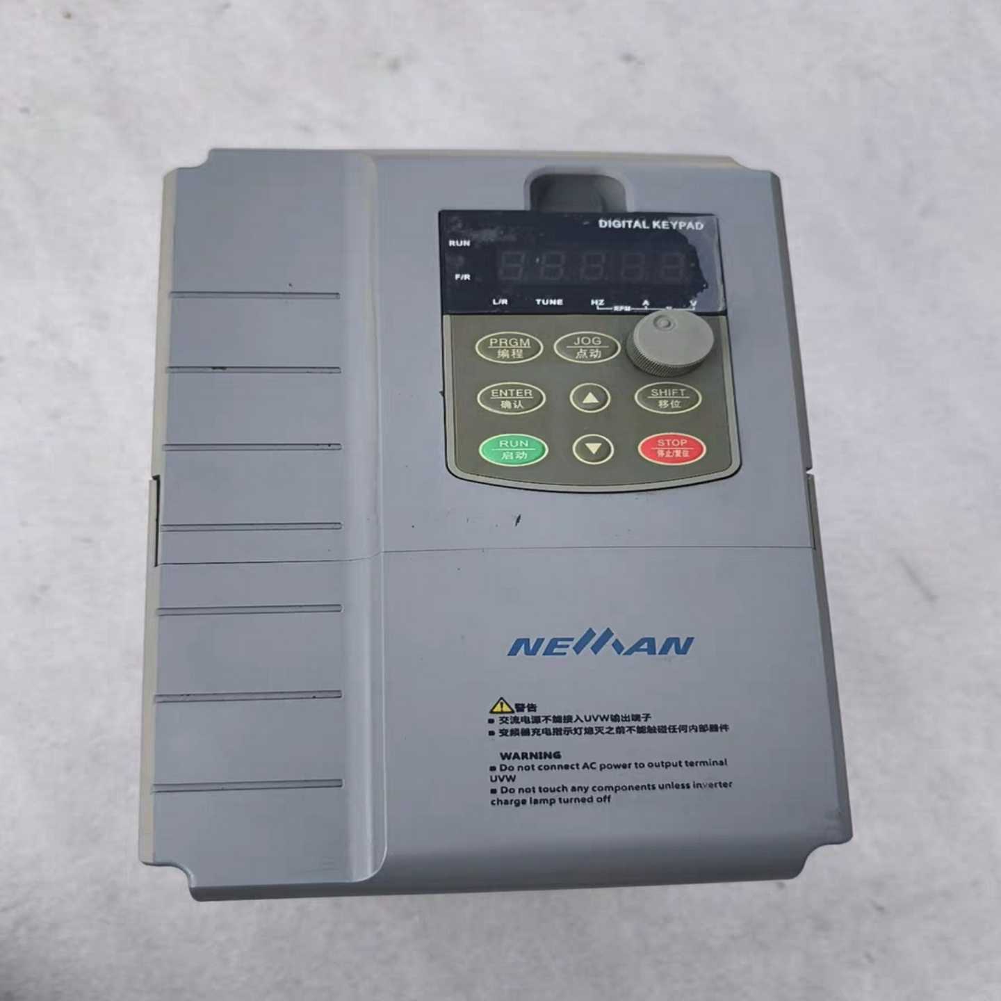 偌依曼变频器5.5kwG3/7.5kwP3M880T-0--议价商品