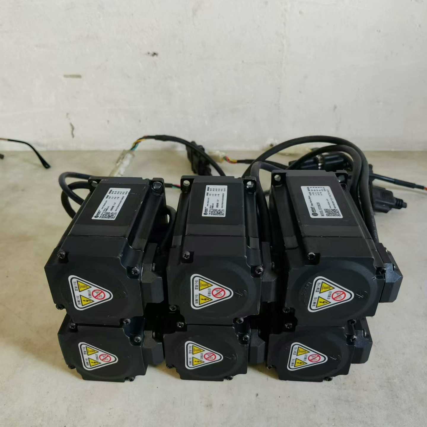 议价雷赛57闭环步进电机:57CME23-C、57CME26。实