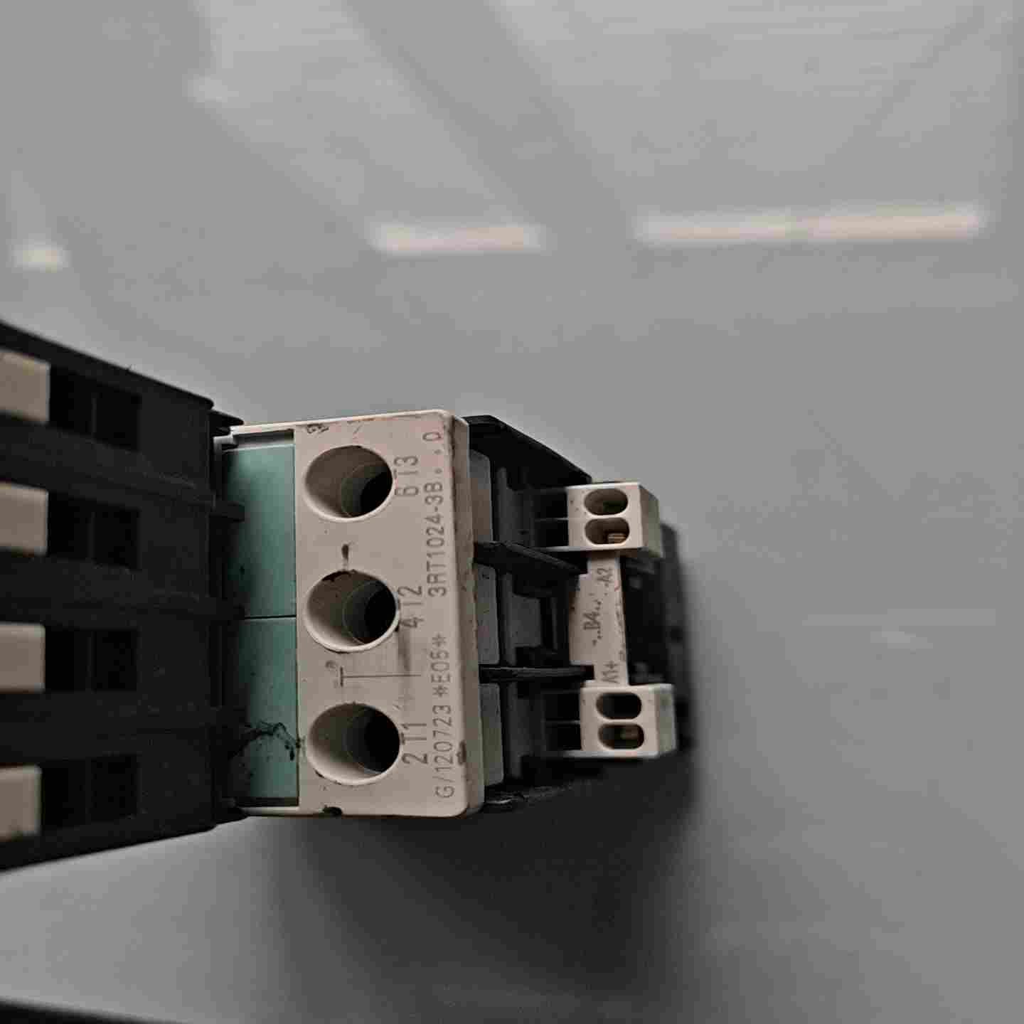 咨询-接触器3RT1024-3B。。0