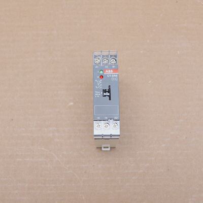 ABB CTERE Zeit Relais 1SVR550107R4100