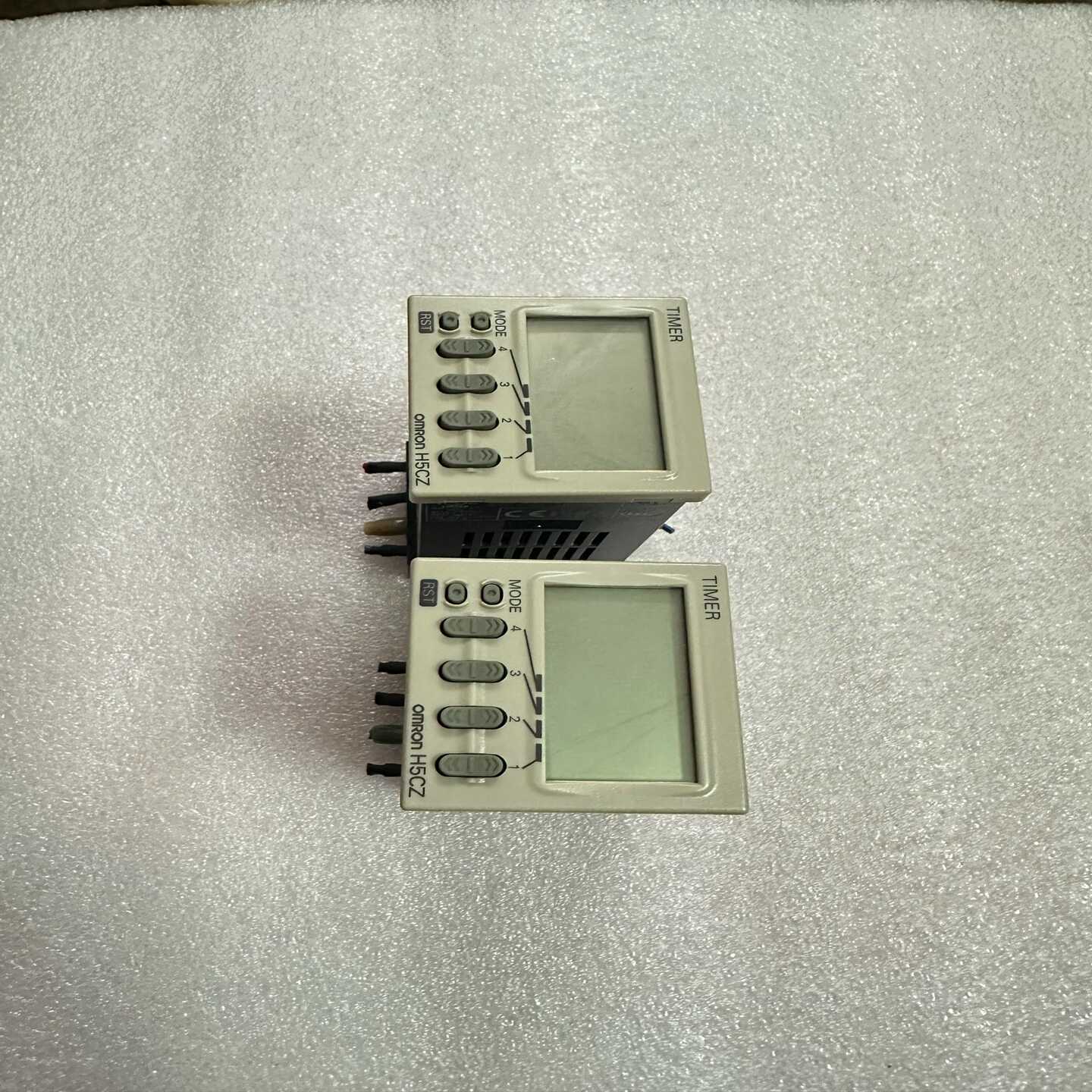 时间计数器H5CZ-L8D，3个，要的来聊询价