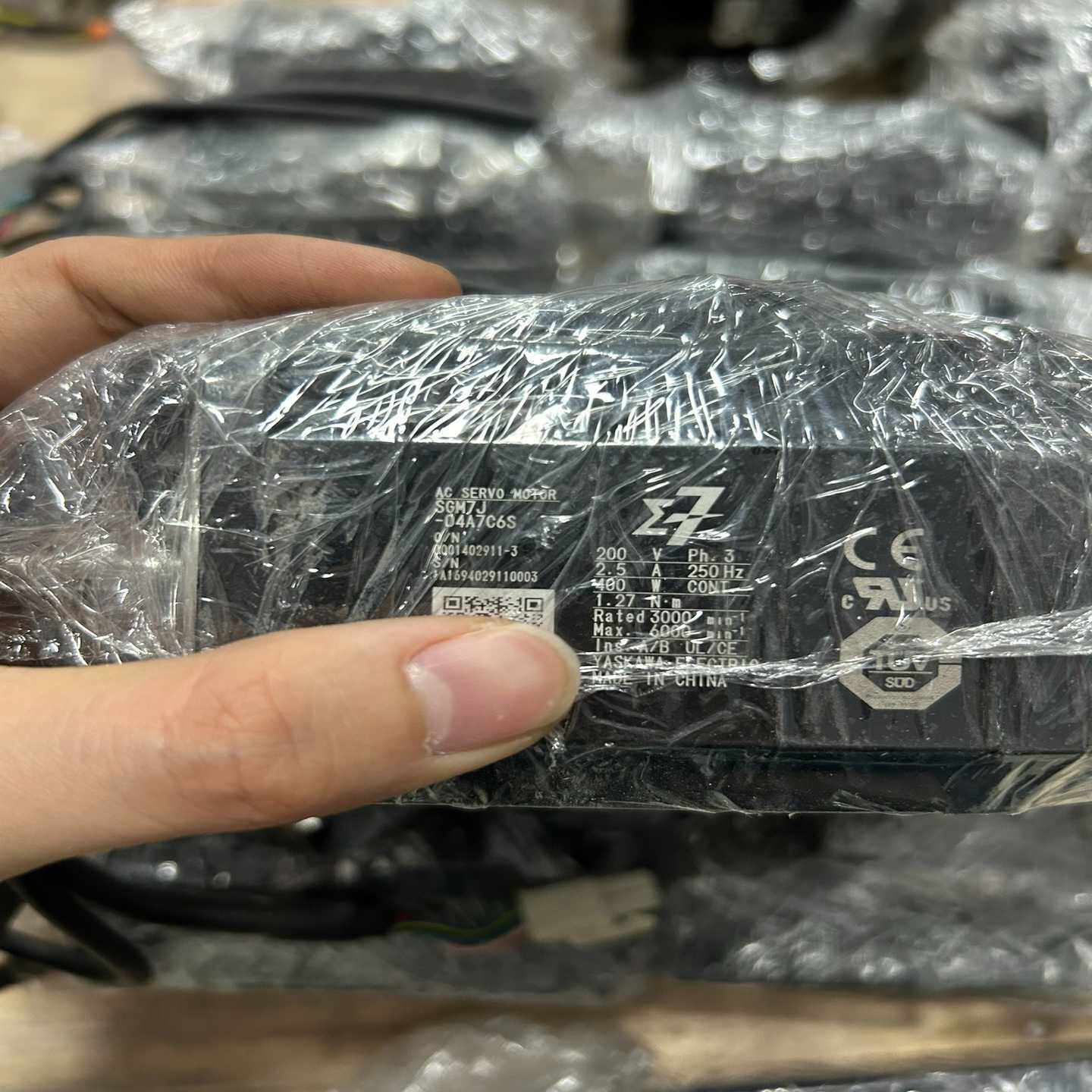 议价安川M7J-0876，M7J-0476