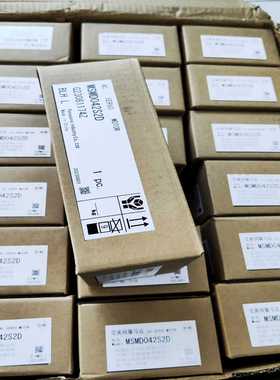 松下MINAS伺服电机MSMD042S2D，全新原装！原厂包--议价商品