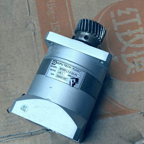 行星减速器BF090L15S2P2闲置拆机见下图速-议价