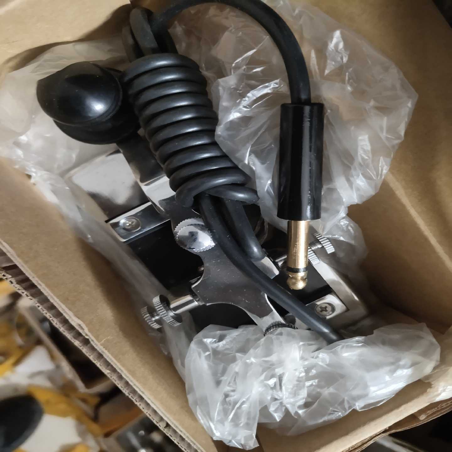 库存K4电键，银触点，。【博航商行】