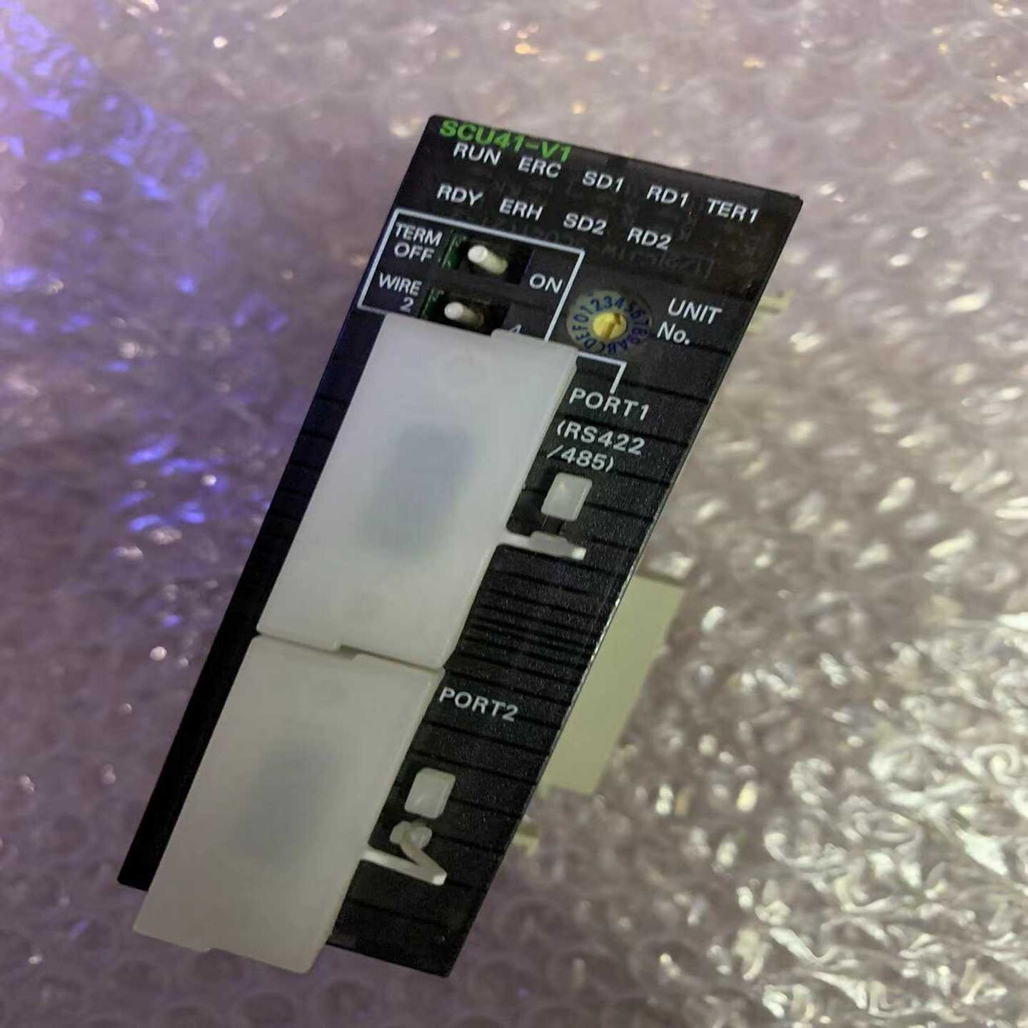 CJ1W-SCU41-V1，成色冲新，年份好询价