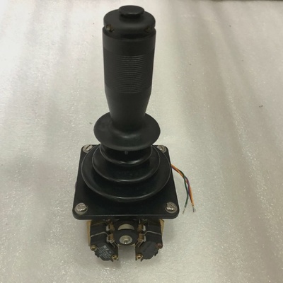 OEM CONTROLS JS6M15626 VARCO 3017249010 ROTARY ACTUATED PUSH