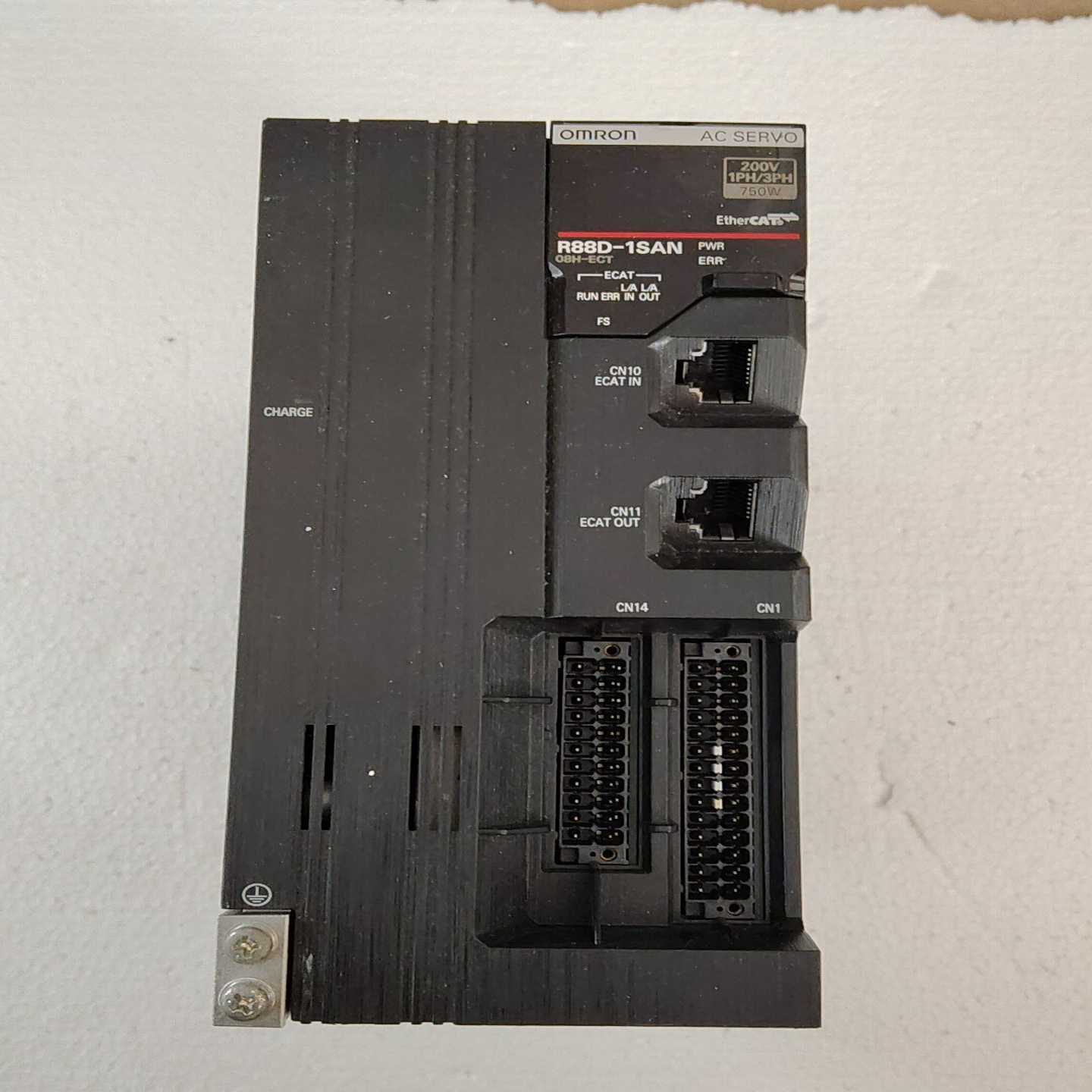 【议价】驱动器R88D-1SAN08H-ECT适用