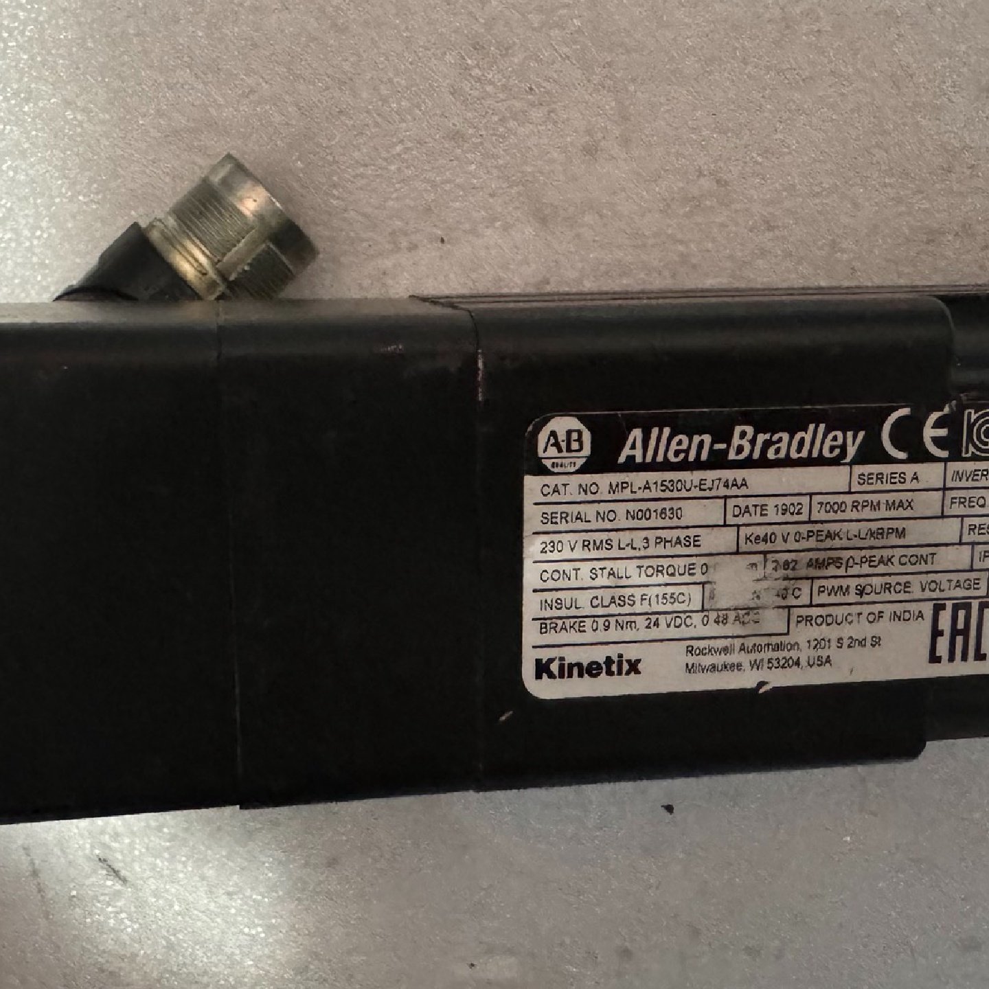 议价伺服电机MPLA1530UEJ74AA多个成议价,电子元器件市场,其它元器件,淘宝优惠券,粉丝福利购,淘宝优惠卷