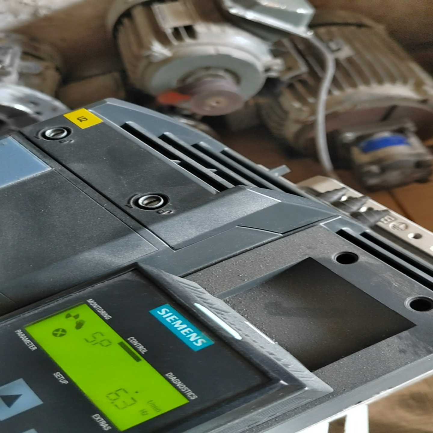 原装拆机西门子6sl3220-1yd32-0ub0变频器，2--议价商品