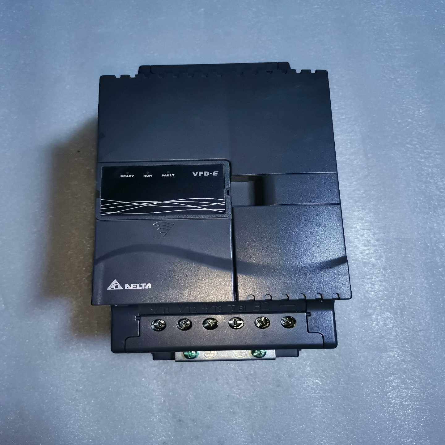 台达11千瓦变频器VFD110E43A一议价商品