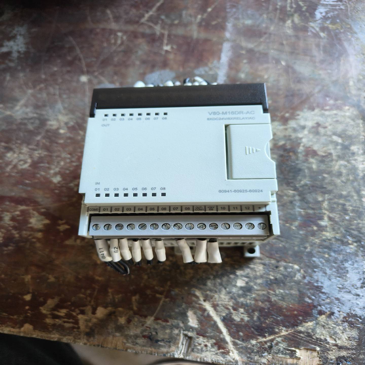 矩形科技PLC控制器V80-M16DR-AC/EK，拆询价