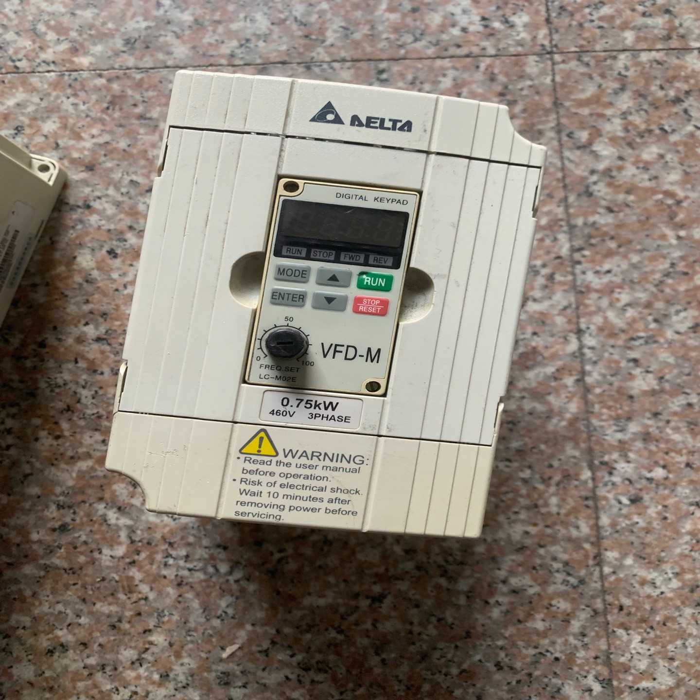 询价~汇川变频器MD310T5.5B，5.5KW，380V功能正常