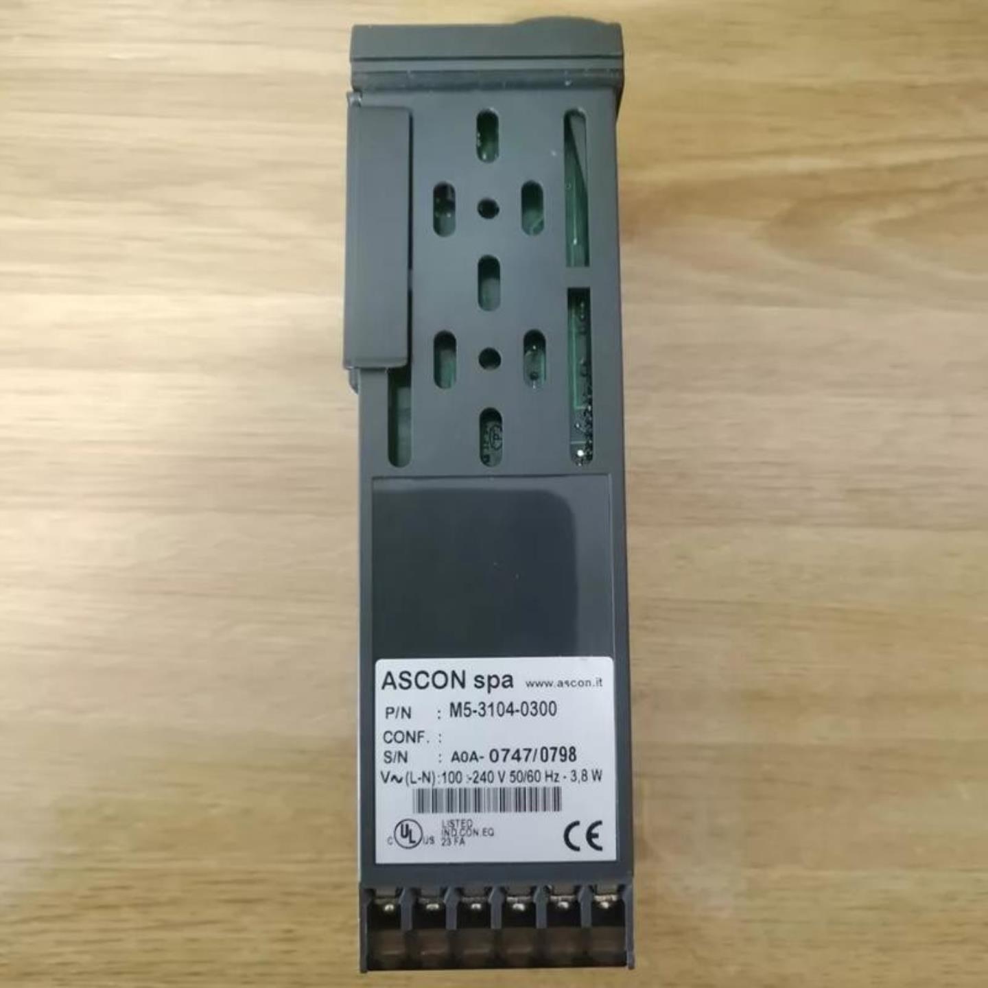 配件M1-3007-0000 M3-3100-0000 M1-5000-0200 ASCON温控器议价