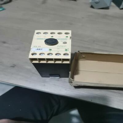FOCKE&CO继电器型号：ES33，SU047696询价