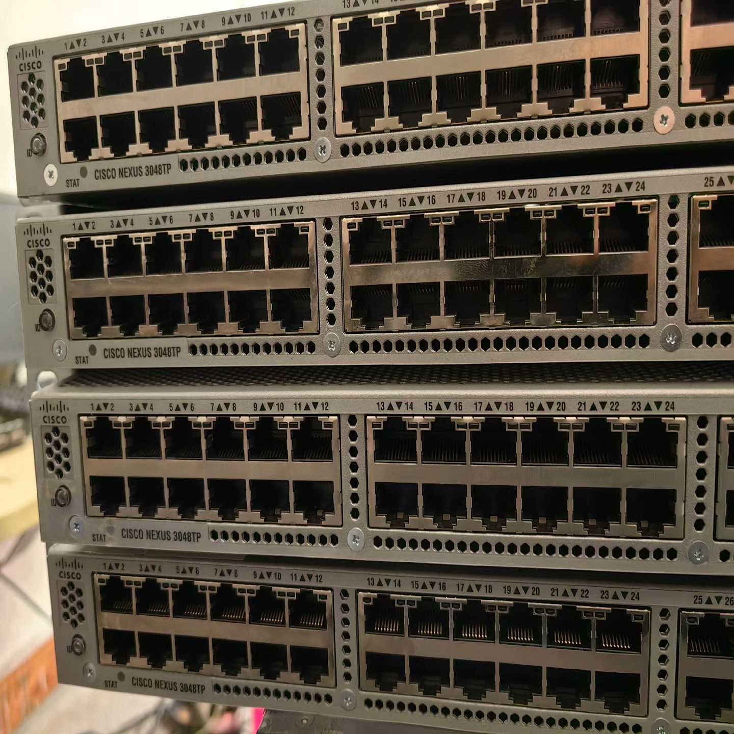 Cisco思科 N3K-C3048TP-1GE 48口千兆电~议价