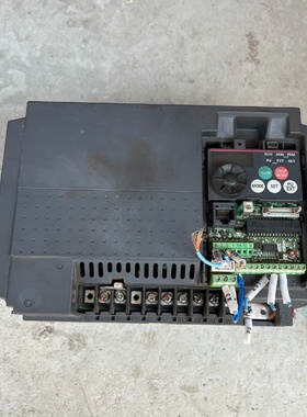 三菱变频器FRE7407.5KCHT7.5kw3议价