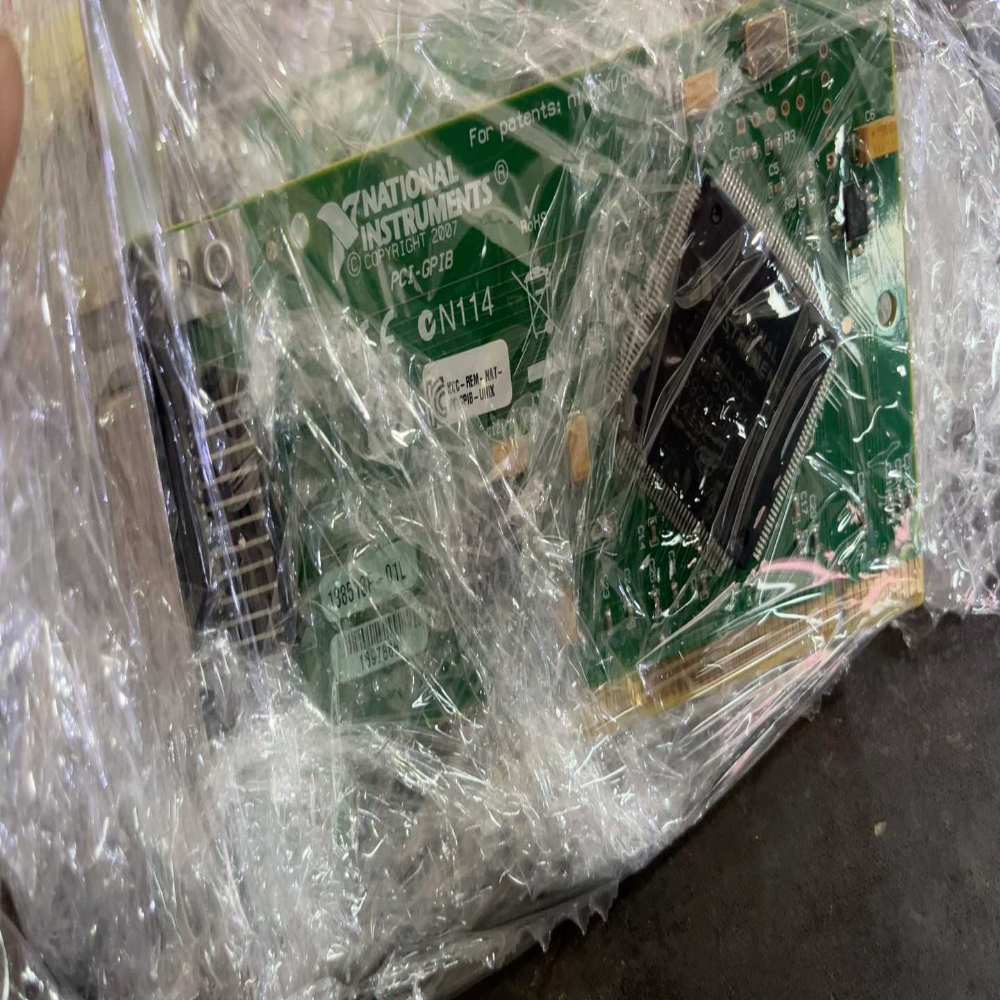 NI PCI-GPIB通讯采集卡,型号CN114,2007年-询价客服