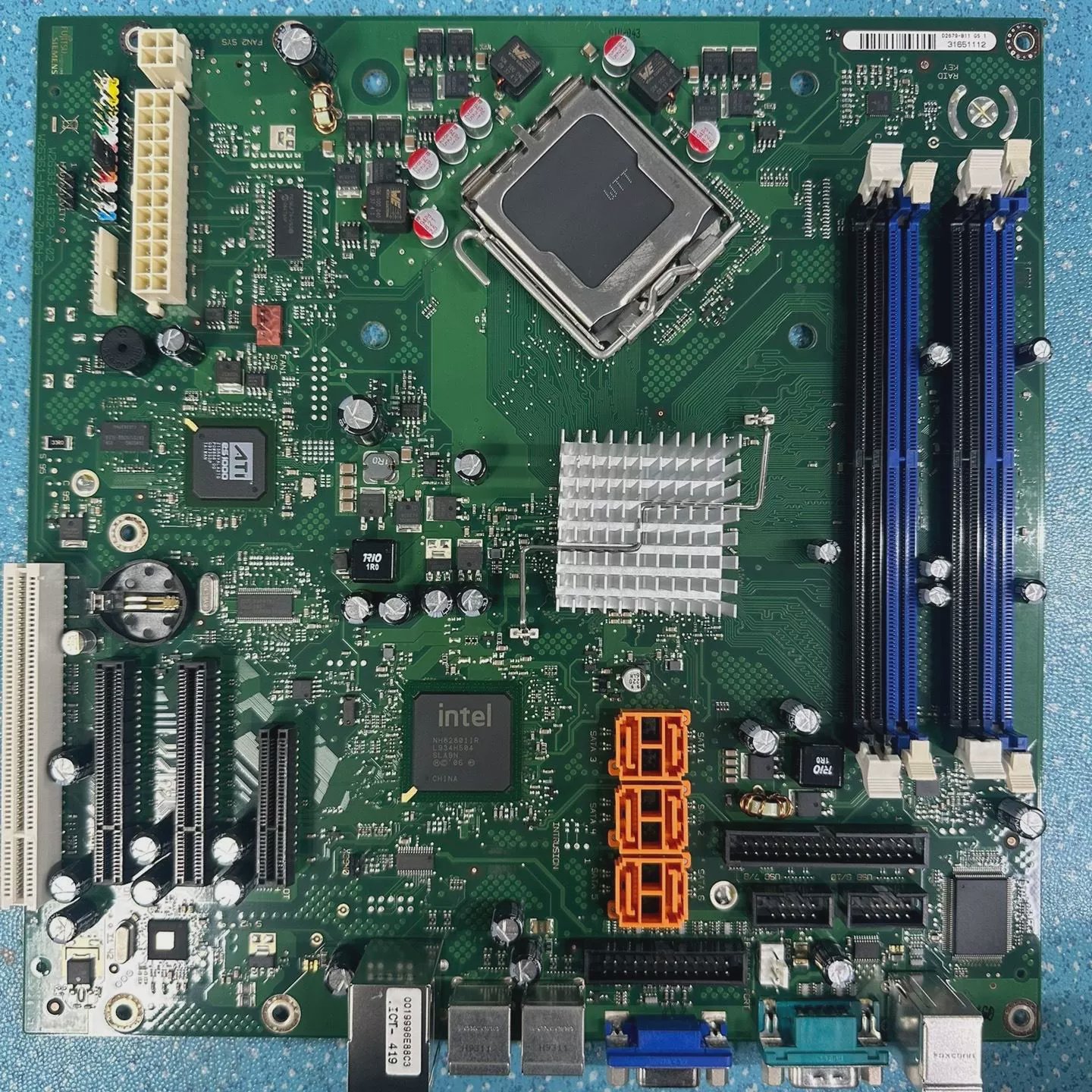 W26361-w1632-x-02D2679-B11GS