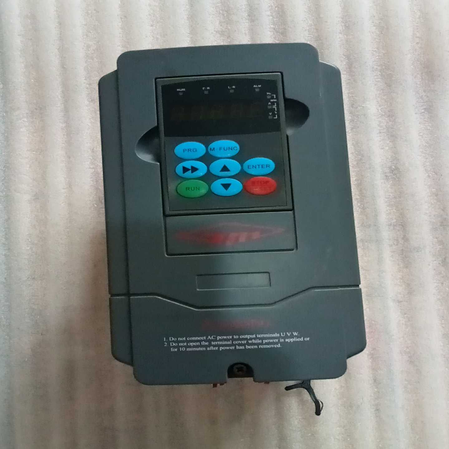 询价易驱变频器ED3500-4T0015MT