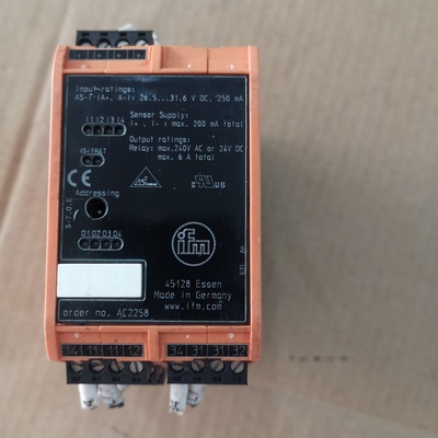 【询价】，易福门45128继电器，成色如图，拍前