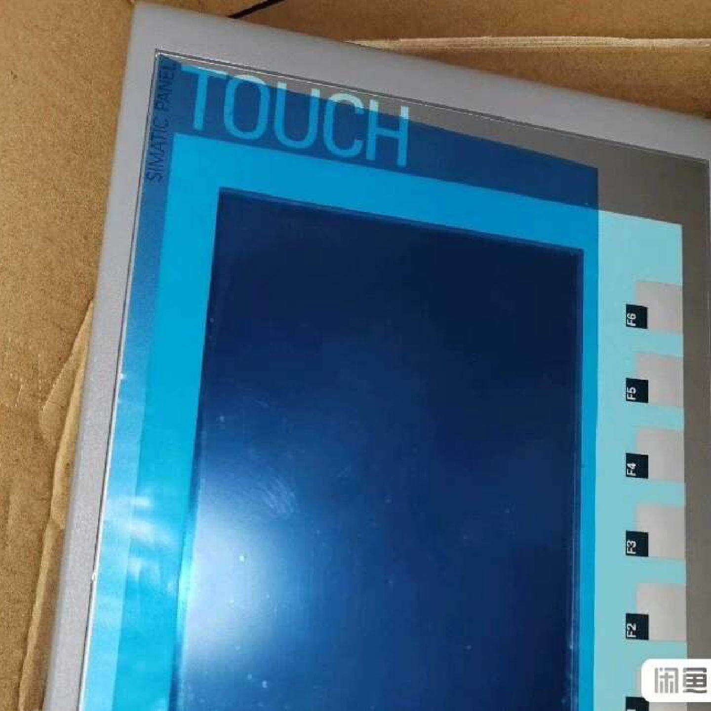 西门子SIMATIC触摸屏，型号KTP600 Basic m--议价商品