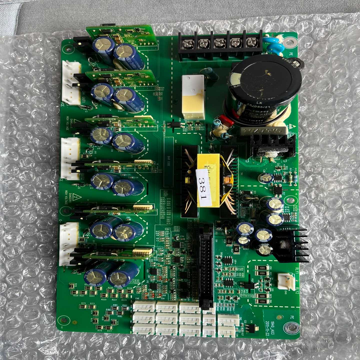 议价英威d腾变频器380v400kw原厂全新驱动板需要的可以现货/维