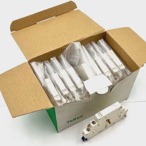 10x Schneider Electric GVAN11 GVAN 11 Hilfsschalter 1S1 seit