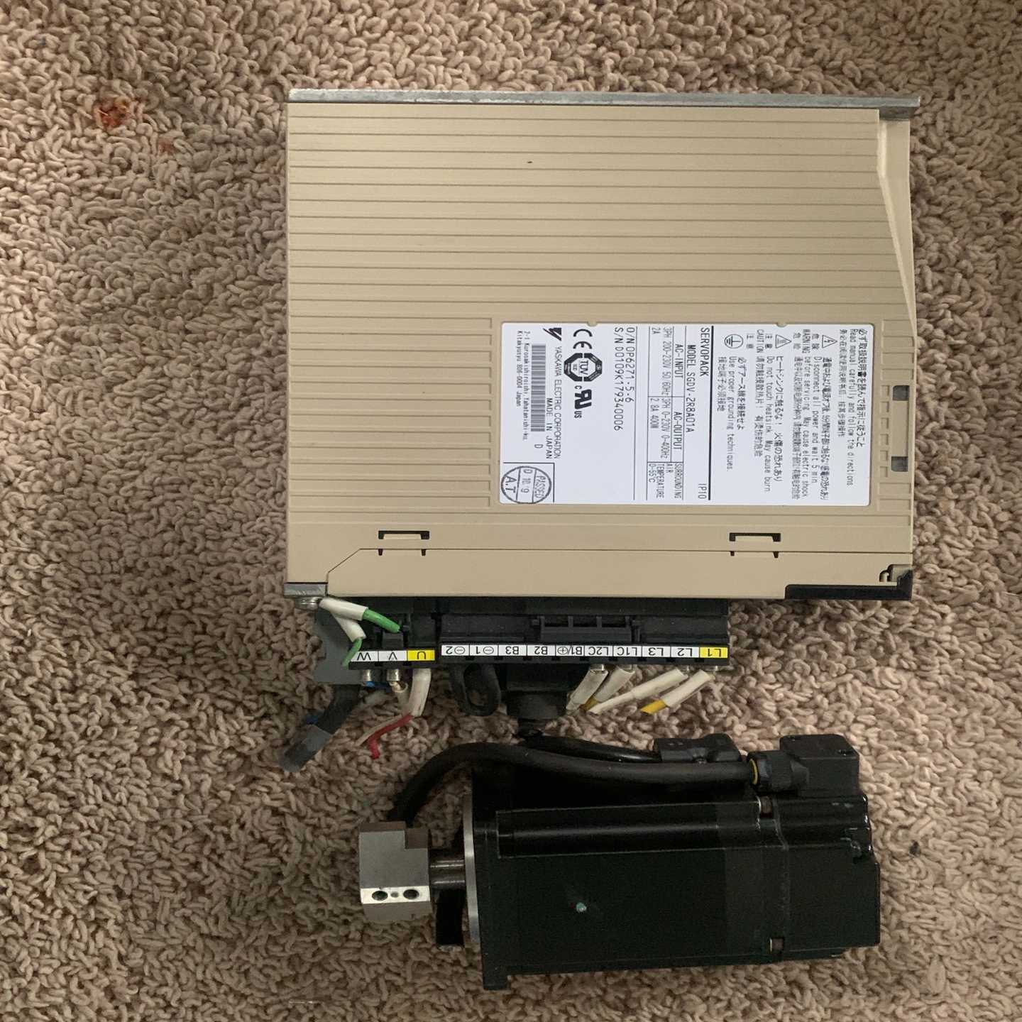 寻..安川伺服驱动器SGDV-2R8A01A搭配电机400W二