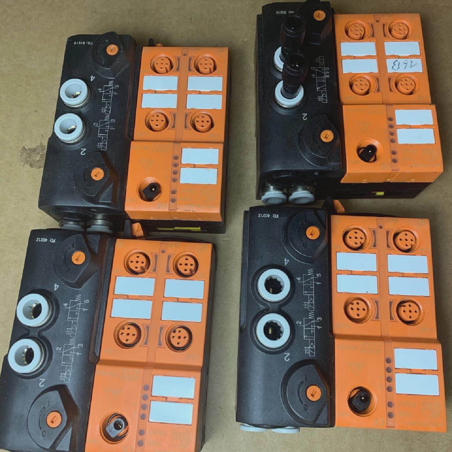 1 X Ifm Electronic asI Airbox AC5243 2x32 4DIY IP67 Aux Inte
