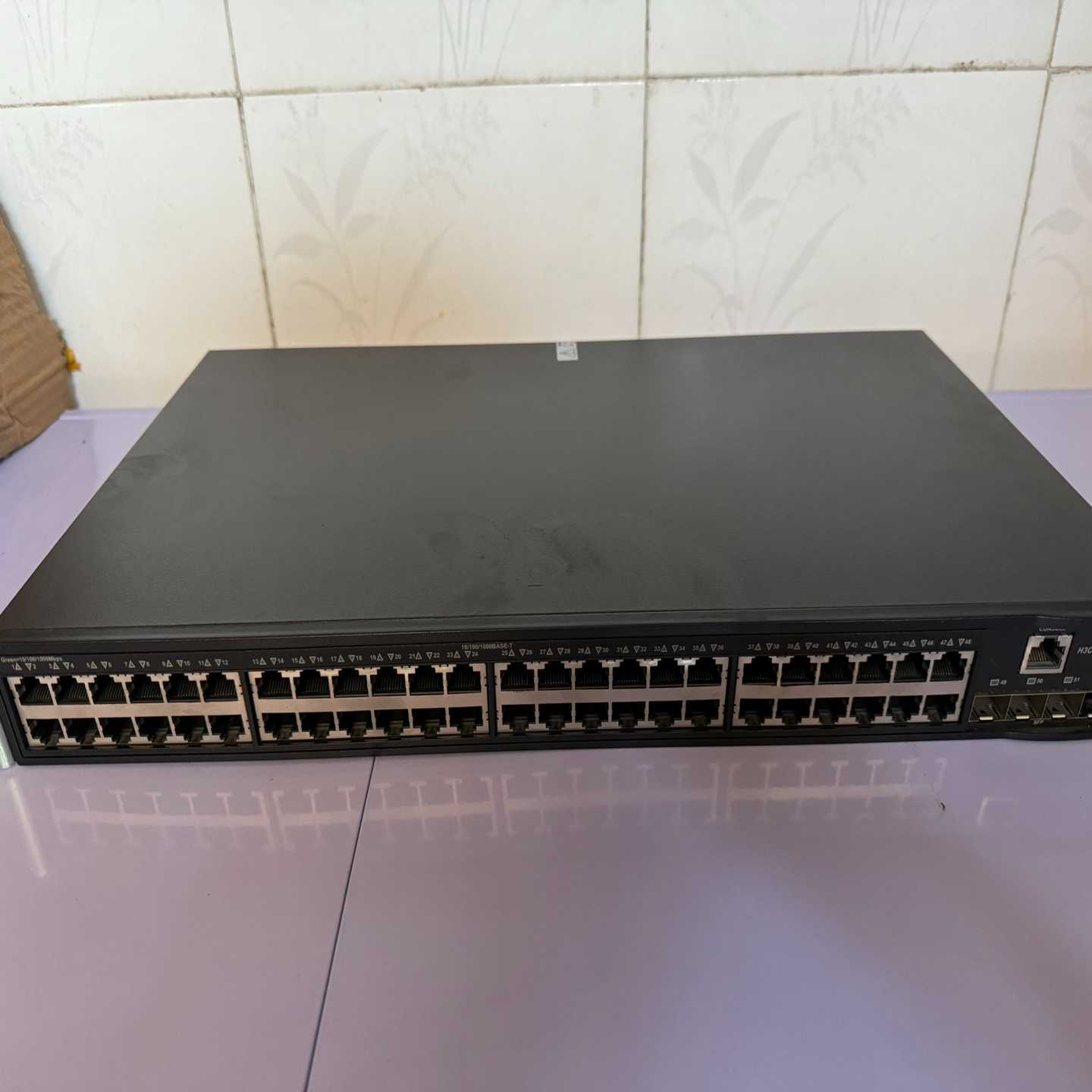 H3C S5110V2-52P-SI 48口全千兆三层交换机