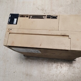 安川驱动器SGDV330A01A0020005KW三，议价商品