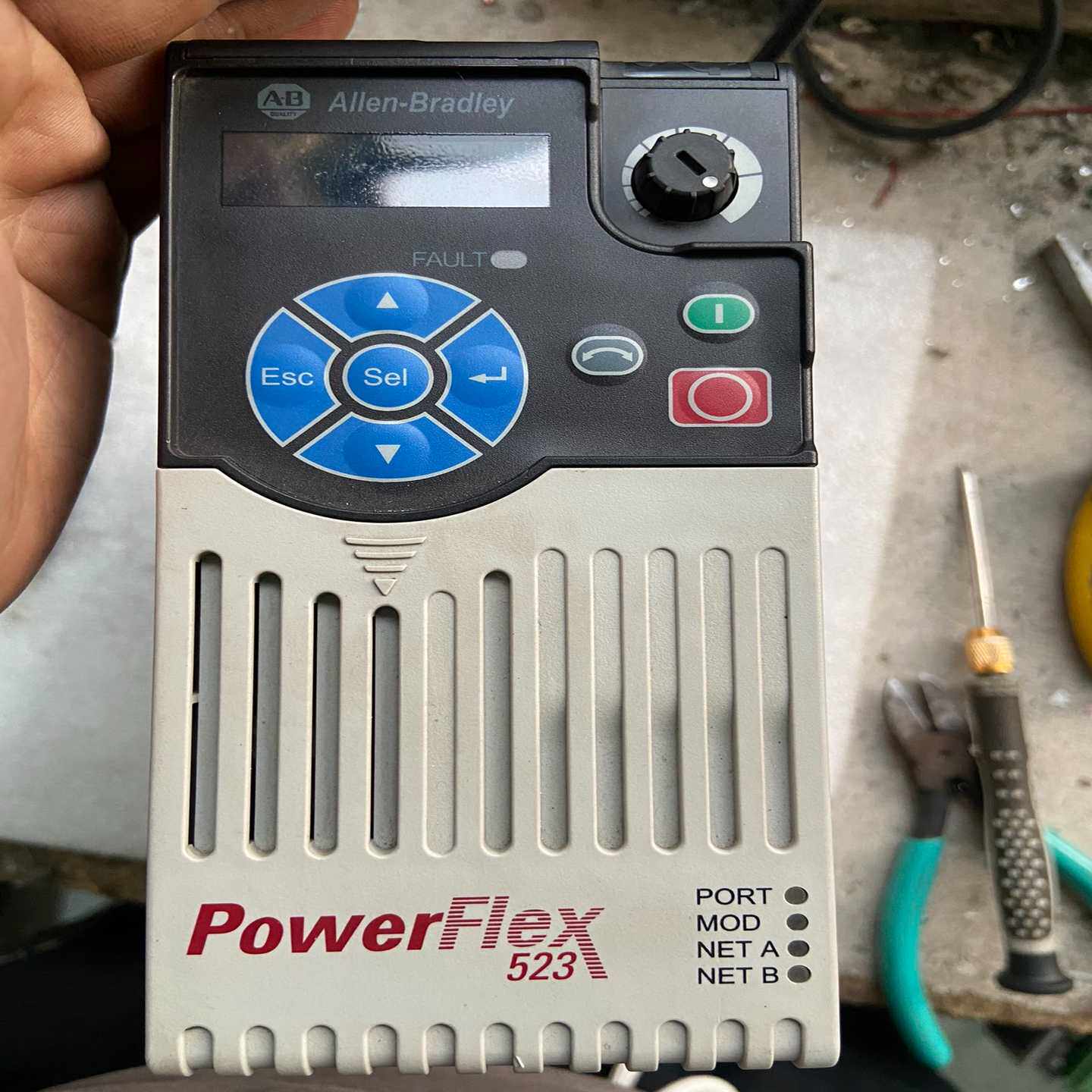 AB罗克韦尔变频器25A-D4P0N1041.5KW(HJD电子）