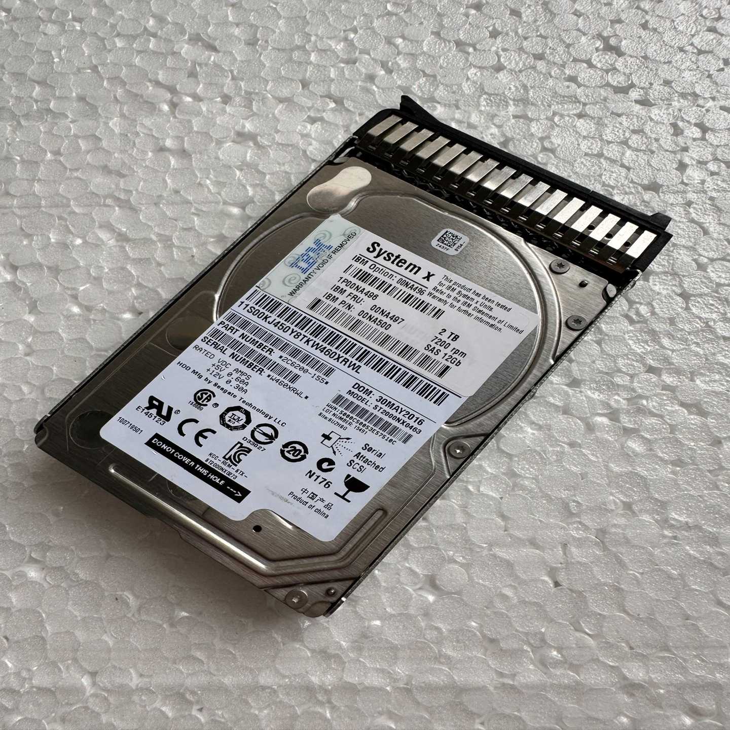 议价原装拆机IBM2TSAS2.5寸00NA4970