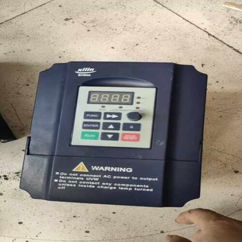 咨询-西林EH600-2.2Kw，220V变频器一台，成色自定义，