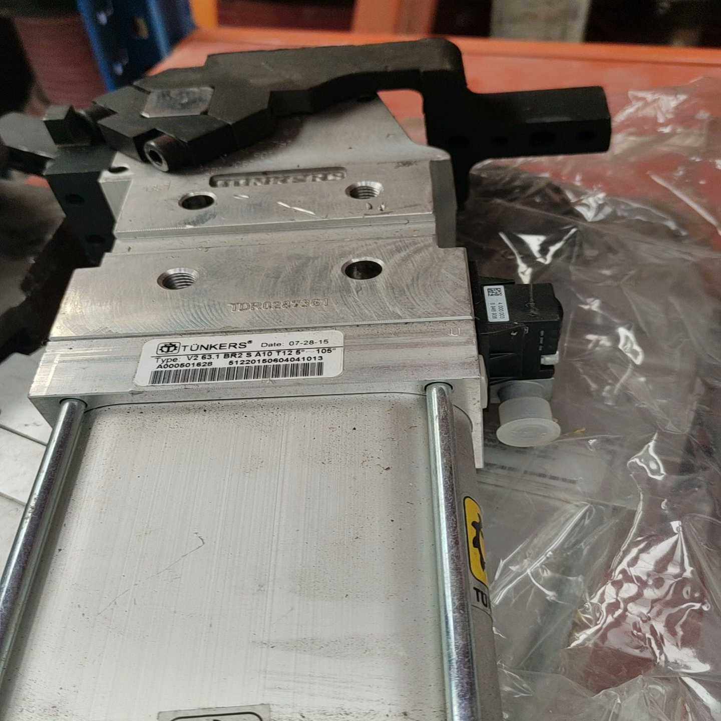 德克斯气缸V2 63.1 BR2 S A10 T12.5°～【卡奥电子】