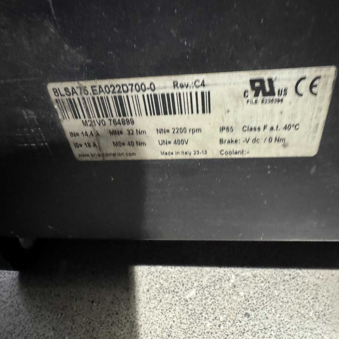 倍加莱伺服电机8LSA75.EA022D700-0询价