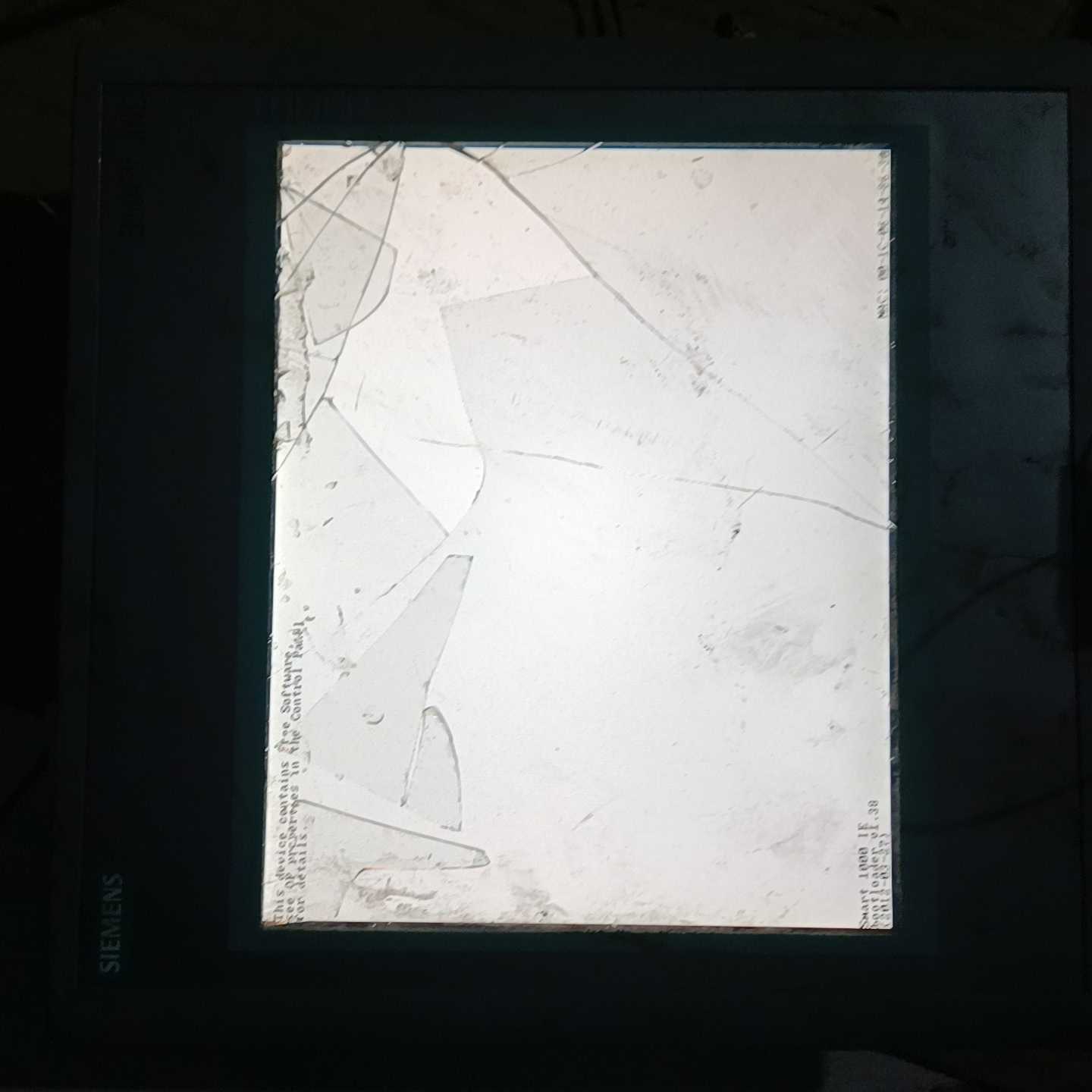 6av6-648-0be11-3axo触摸屏,外屏破,询价