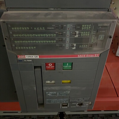 ABBSACEEmaxE1断路器型号1250AQB-议价