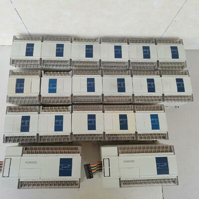 咨询-信捷PLCXC2-16T-E一共14个，XC1-10R-E