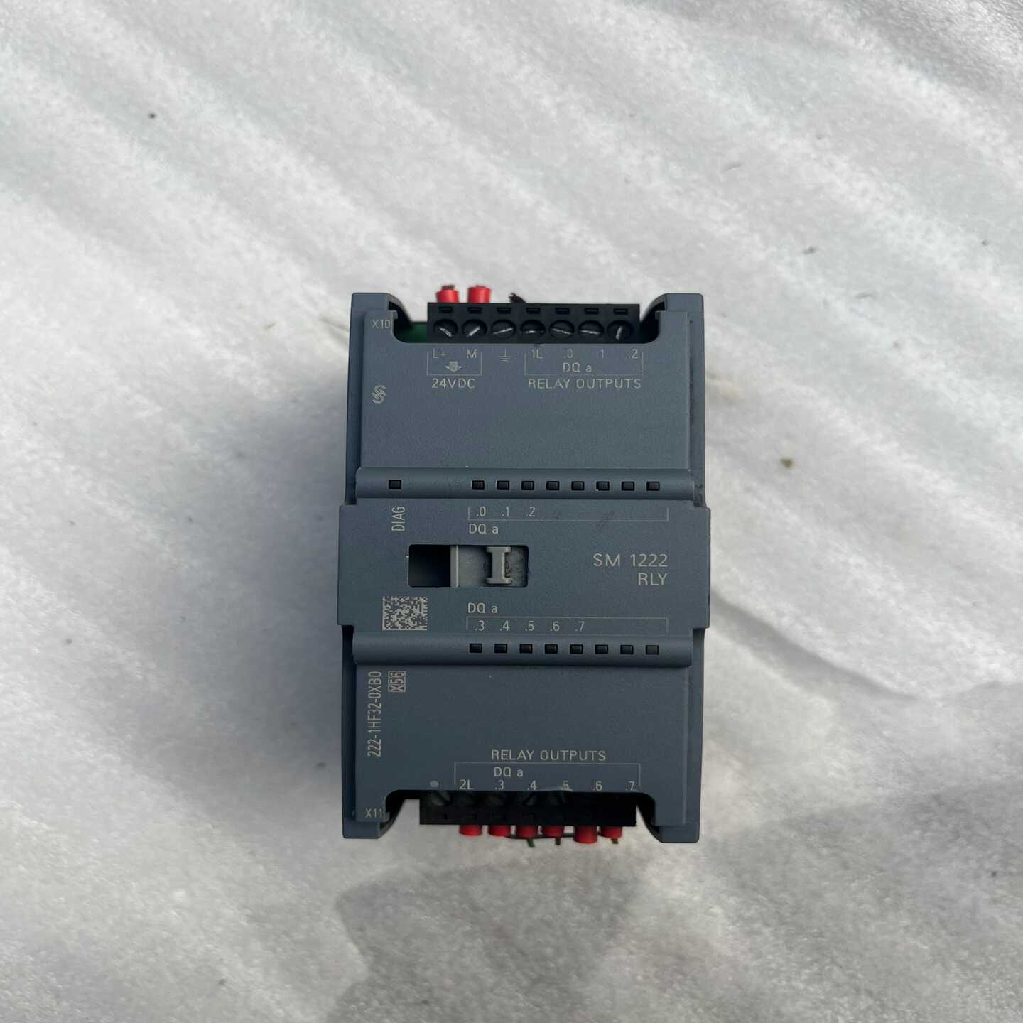plc,6es72221hf32一个,成色如图,功询价