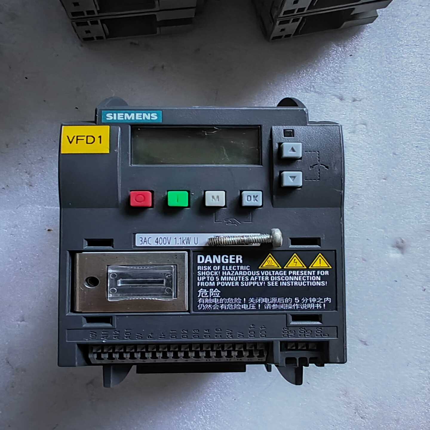 西门子变频器v206SL3210-5EE21-1UV0-议价