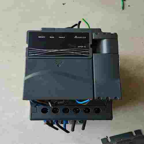 台达变频器一台，vfd-e  2.2kw，成色如图，~询价