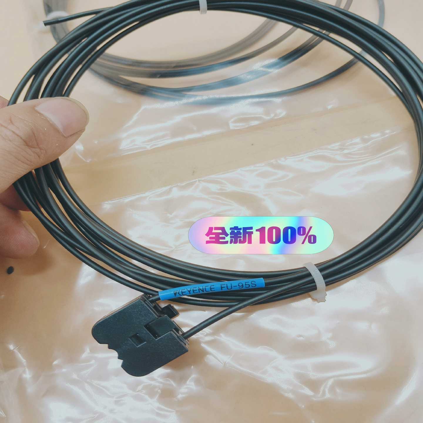 FU-95S基恩士光纤传感器顺丰,无包装盒,询价