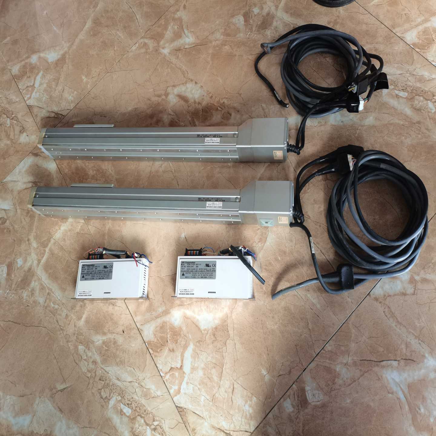 【议价】EVF9321-EVV004伦茨变频器质保一年适用