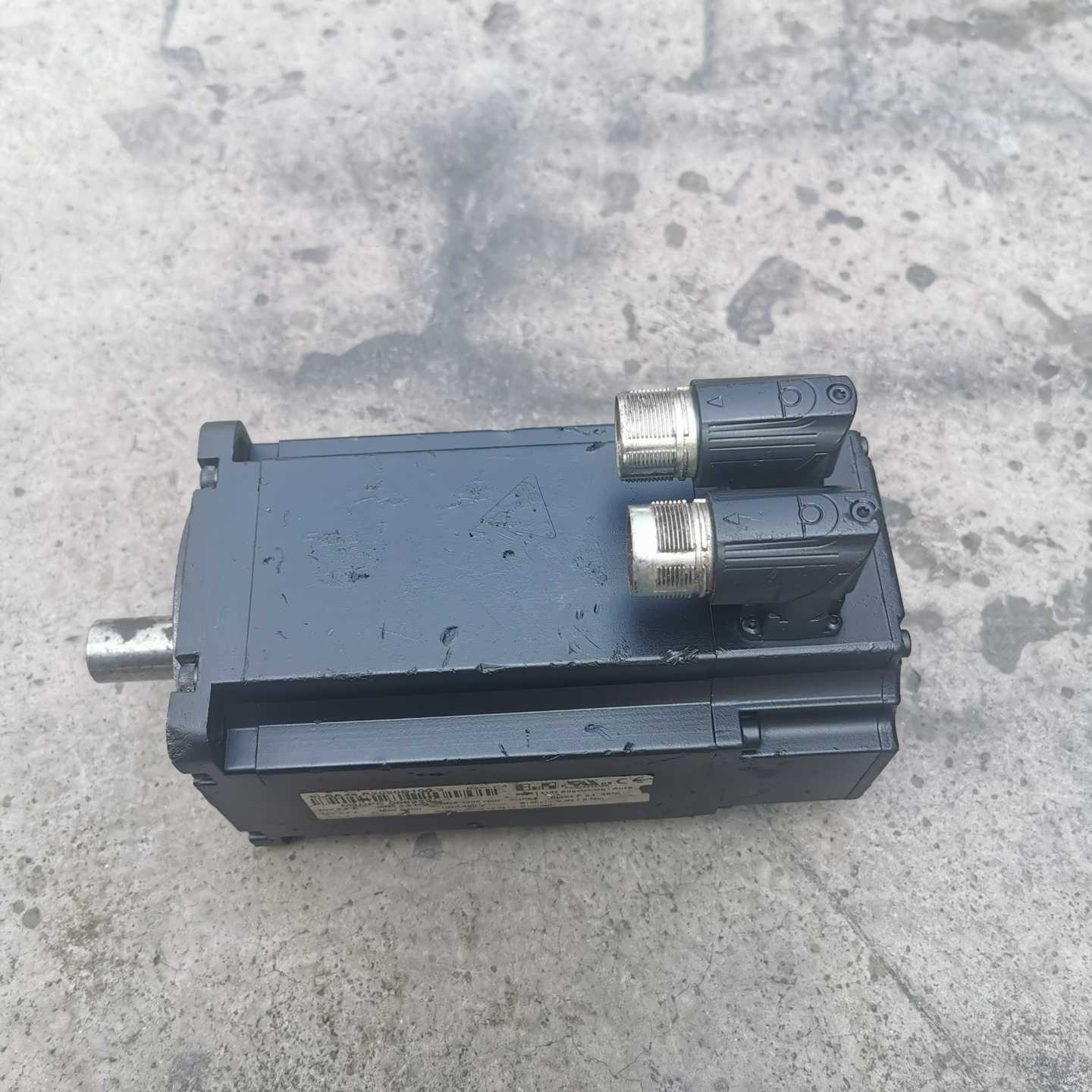 8LSA44.R2030D100-3伺服电机实测包询价