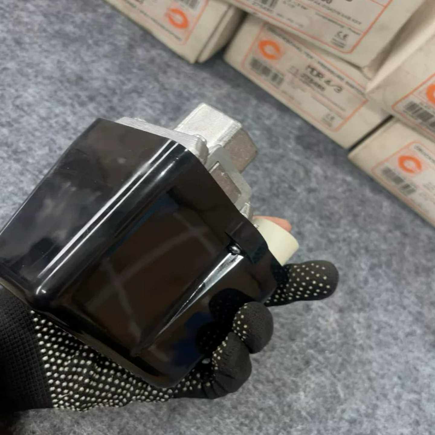 德国CONDOR空压机压力开关MDR4/3275480阿--议价商品